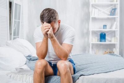 ANH BẠN CHẢY MỦ LÀ BỆNH GÌ? CẢNH BÁO DẤU HIỆU NGUY HIỂM NAM GIỚI THƯỜNG BỎ QUA!