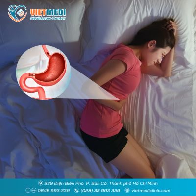 ĐAU BAO TỬ VỀ Đ&Ecirc;M: NGUY&Ecirc;N NH&Acirc;N DO Đ&Acirc;U V&Agrave; KHI N&Agrave;O CẦN ĐI KH&Aacute;M?