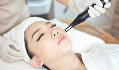 TÁI TẠO BỀ MẶT DA BẰNG LASER CO2 - GIẢI PHÁP TRẺ HÓA LÀN DA HIỆU QUẢ TẠI VIETMEDI