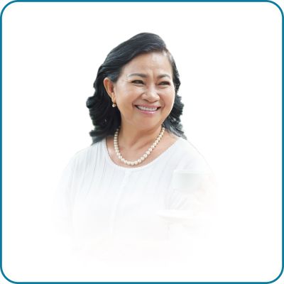 Khách Hàng Nữ, 60 Tuổi